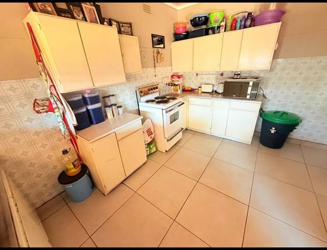 3 BEDROOM HOUSE FOR SALE IN VANDERBIJLPARK CW 1